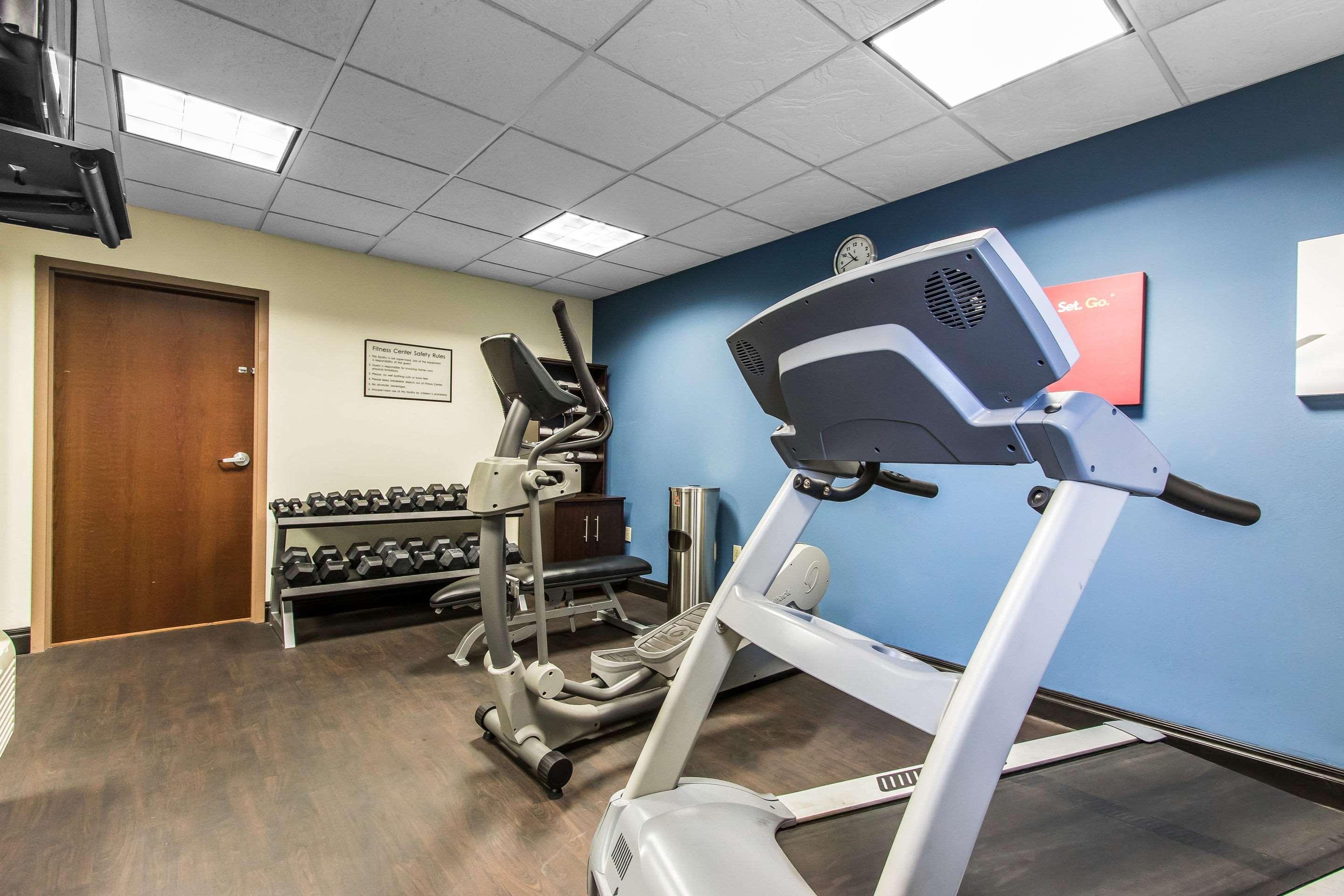 Comfort Suites Fairgrounds West Оклахома-Сити Экстерьер фото