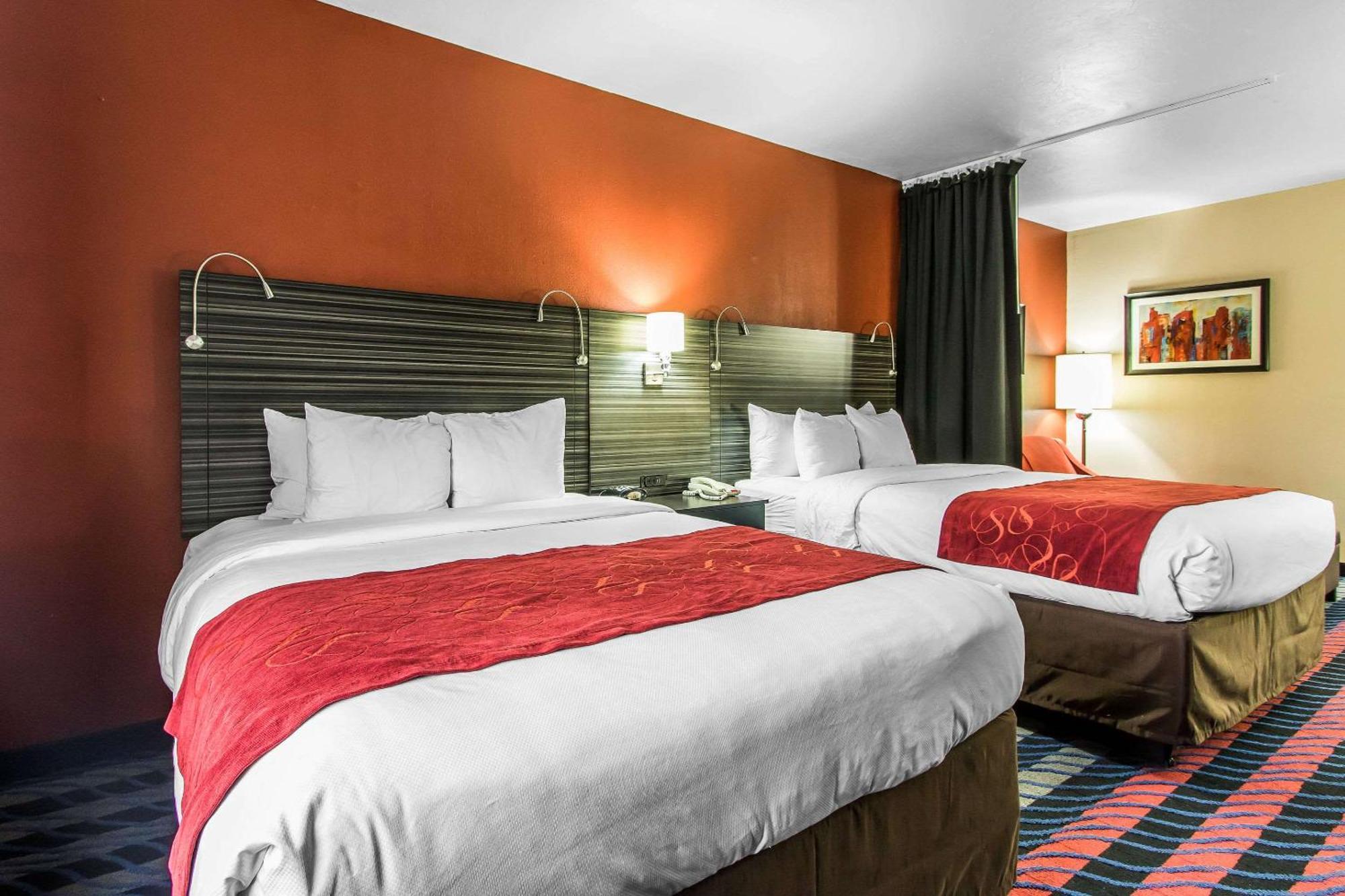 Comfort Suites Fairgrounds West Оклахома-Сити Экстерьер фото